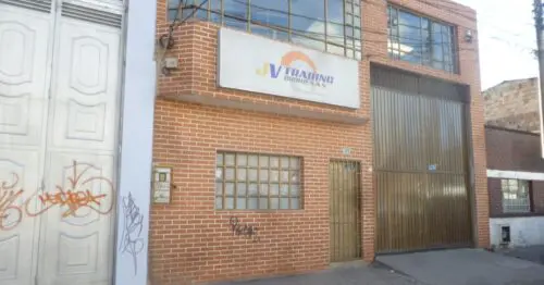 J & V TRADING GROUP CARRERA 103 25B CON 96 J & V TRADING GROUP CARRERA 103 25B CON 96